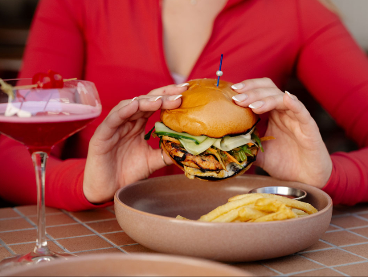Salty's Nobby Beach slider image