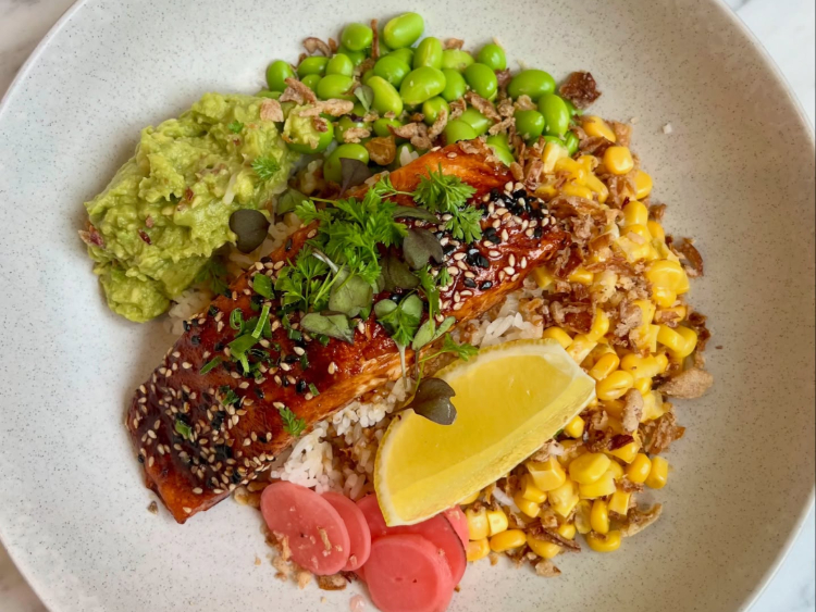 10 Pounds slider image