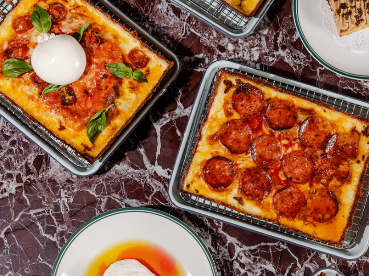 Willi's Pizza Bar slider image