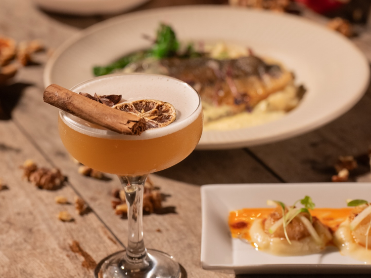 Rolling Stock - Shoreditch slider image