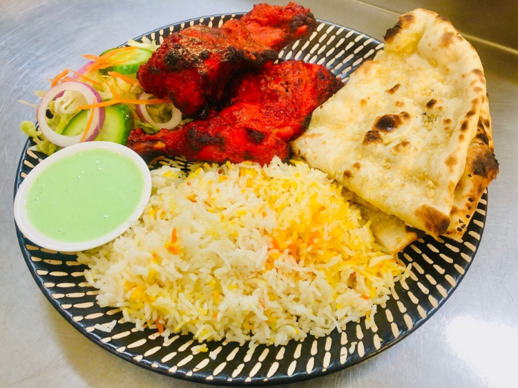 7 Village Indian Restaurant slider image