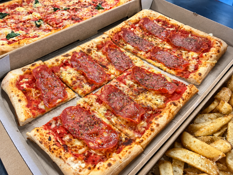 Pizza Presto slider image