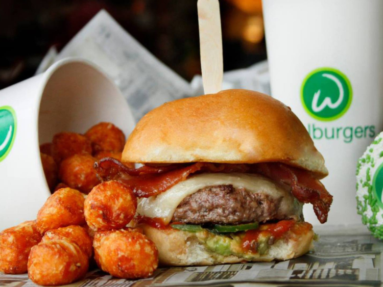 Wahlburgers - Bringelly slider image