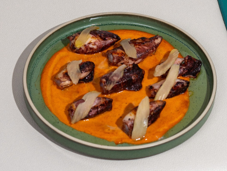 El Porton slider image