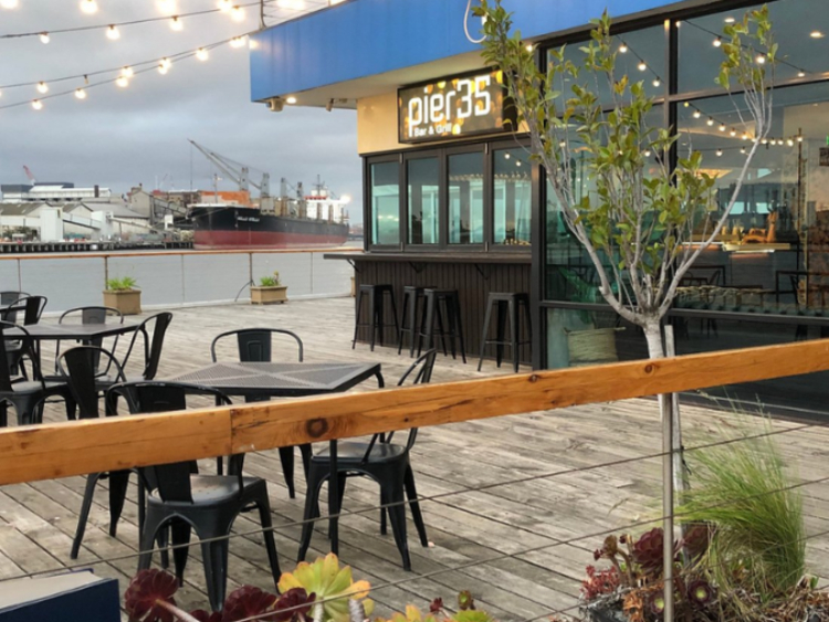 Pier 35 Bar & Grill slider image