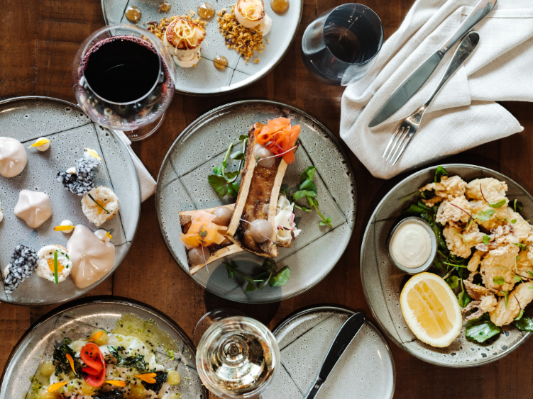 Onyx Grill slider image