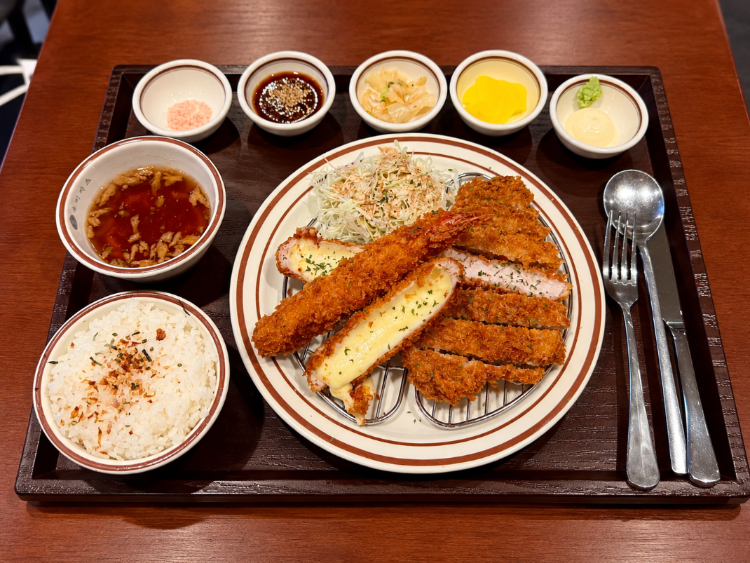 Yumee Katsu - Central slider image