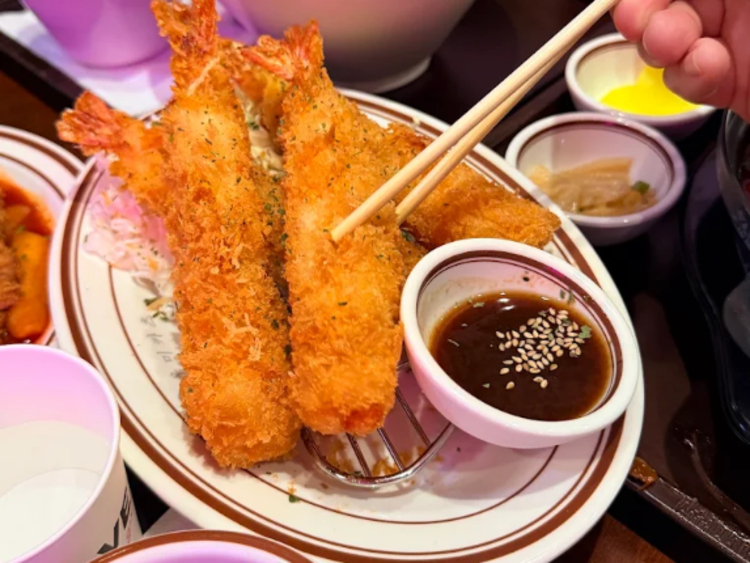 Yumee Katsu - Central slider image