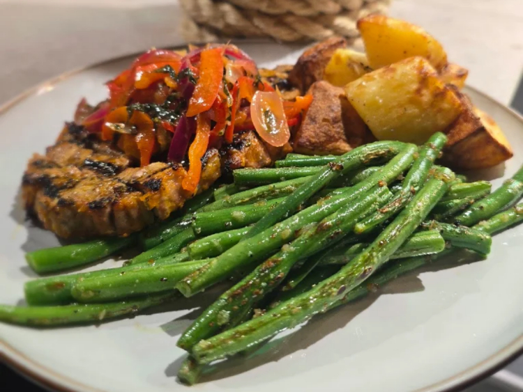 Colibri Restaurant & Bar