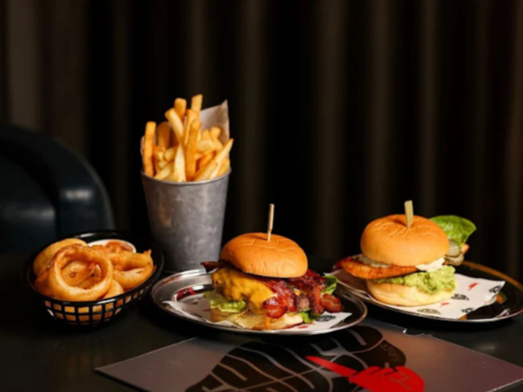 Shush Burger - Courtyard By Marriott slider image