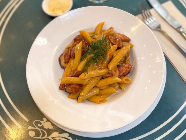 Cafe Segovia slider image