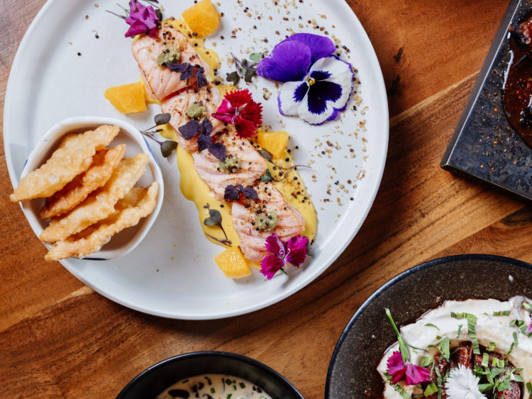 Âpé Chilean Nikkei Restaurant slider image