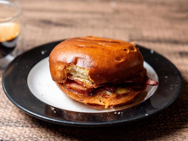 Cirelli Coffee - Adelaide Airport slider image