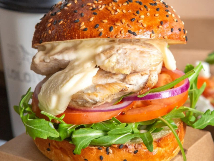 Lolo & Wren Café slider image