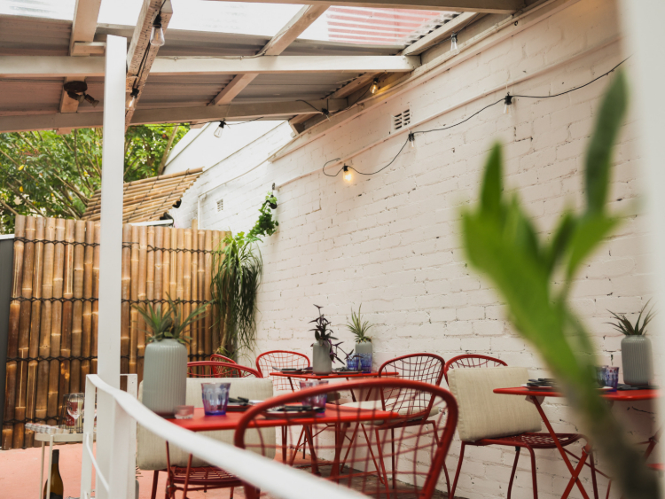 Bones & Smoke slider image