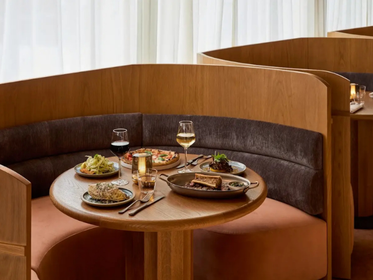 Flock Restaurant & Bar slider image