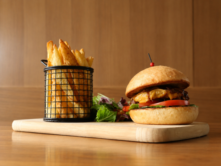 Jimmy O'Neills Whiskey & Alehouse slider image