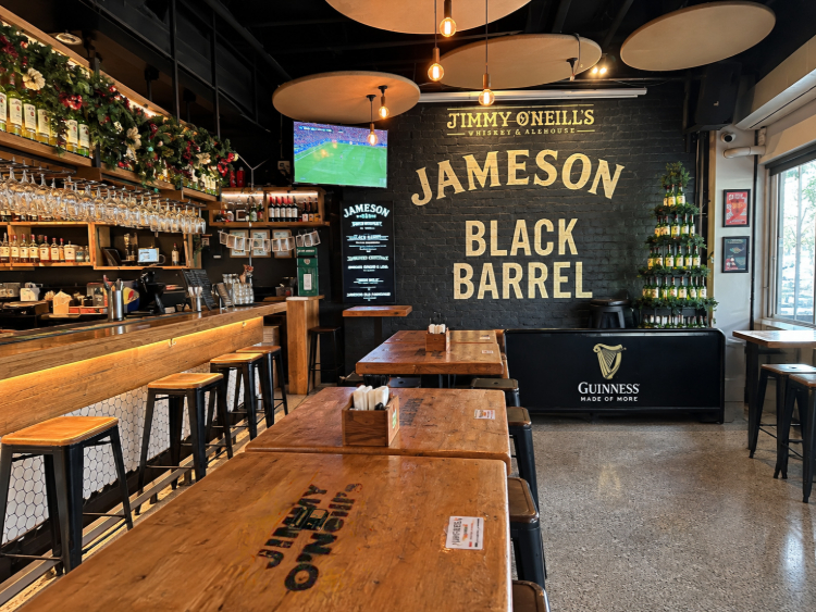 Jimmy O'Neills Whiskey & Alehouse slider image