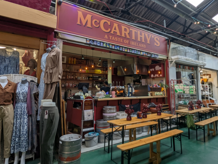 McCarthy's Irish Bar & Deli slider image