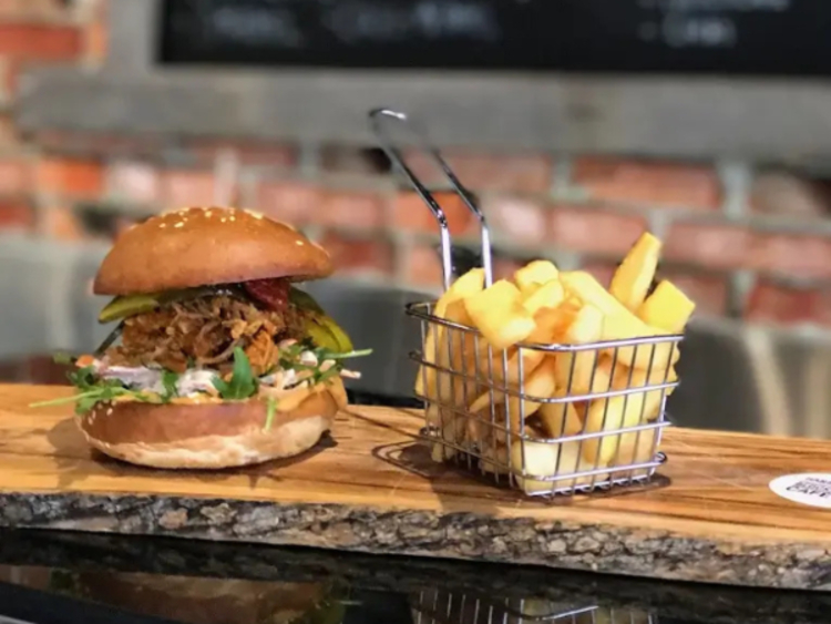 Hansa's Steak and Grill slider image