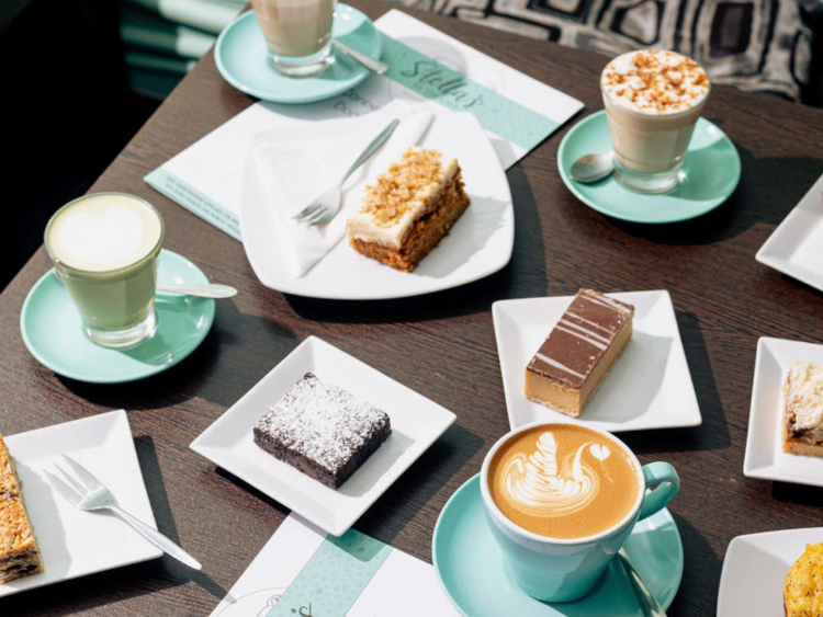 Stella's By The Lake slider image