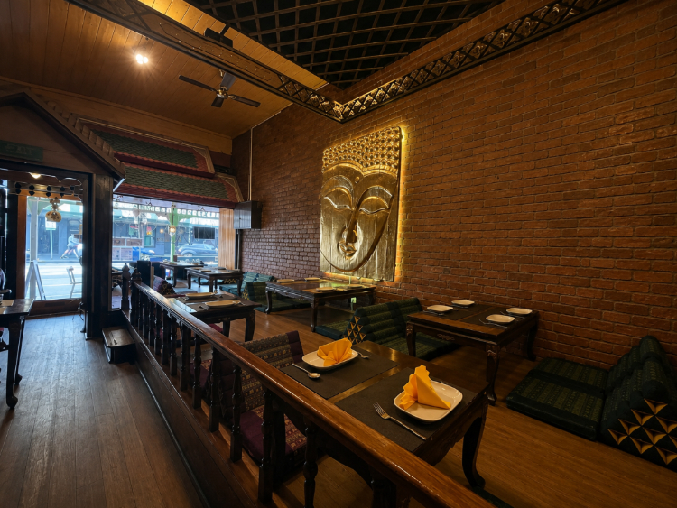 Patee Thai Restaurant - Fitzroy  slider image