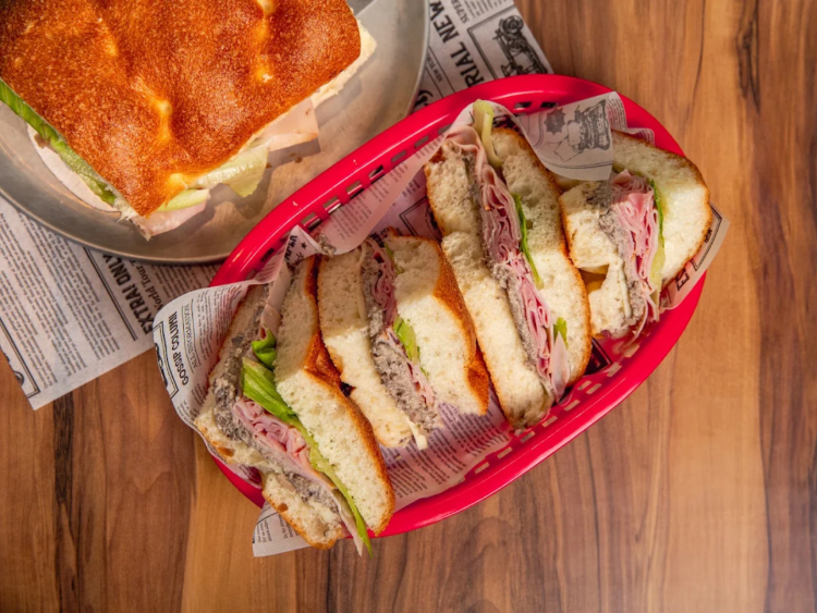 Ariomi The Space Cafe slider image