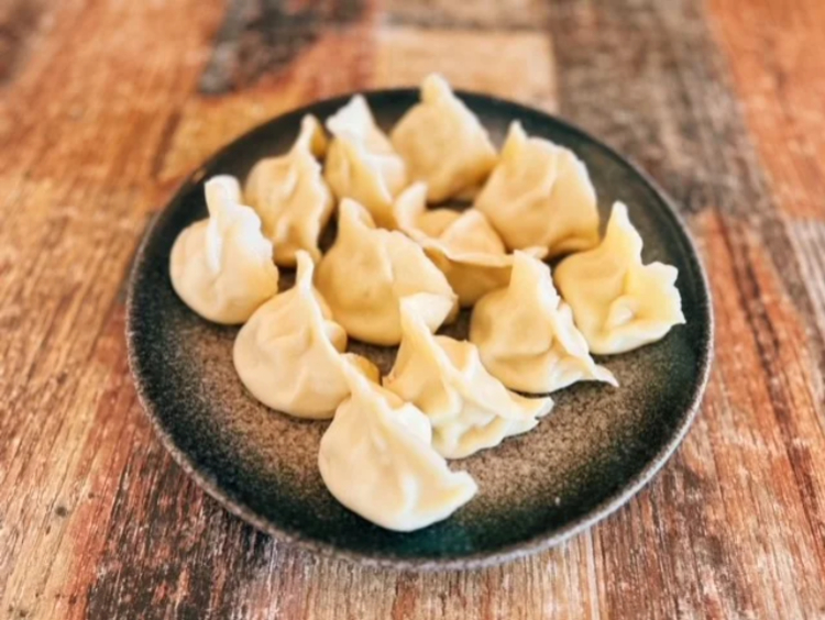 Wang Wang Dumpling - Diamond Creek slider image