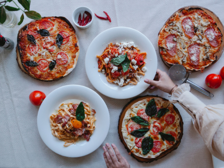 Anabella Pizza Restaurant slider image