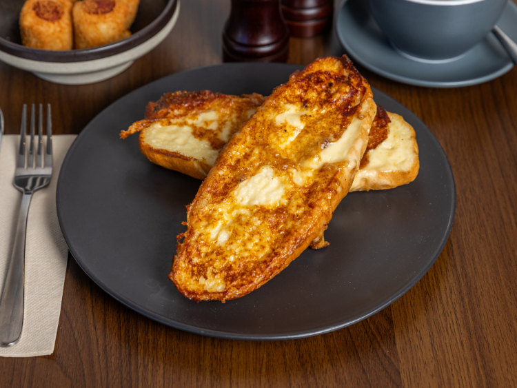 Linds Cafe and Snacks slider image