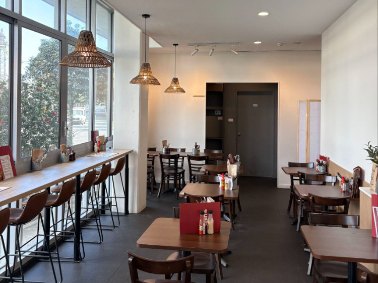 Linds Cafe and Snacks slider image