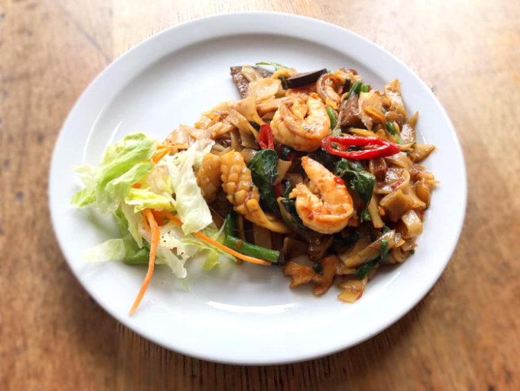 Kaosarn - London slider image