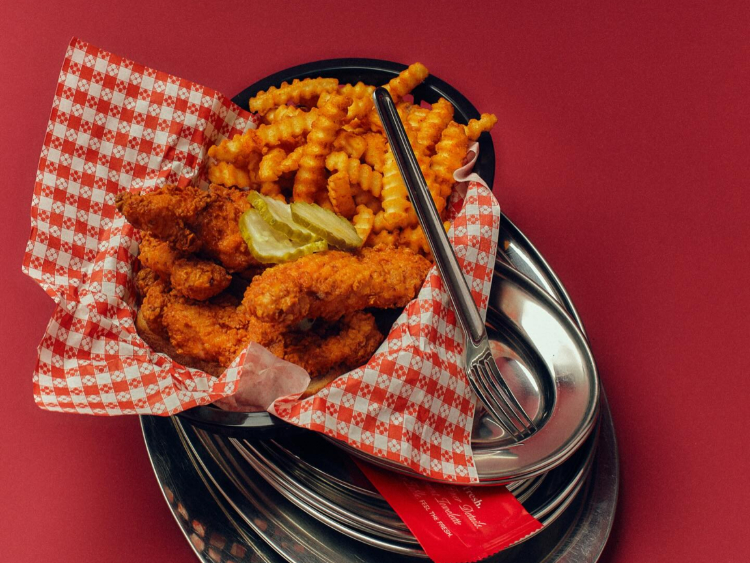 Belles Hot Chicken - Barangaroo slider image