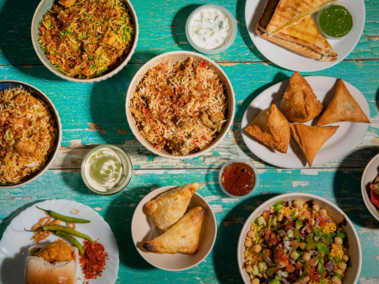 Bombay Corner - Indian Street Food slider image