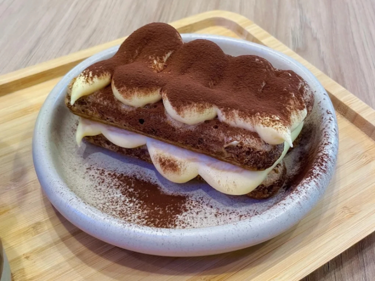 Susu Lane slider image