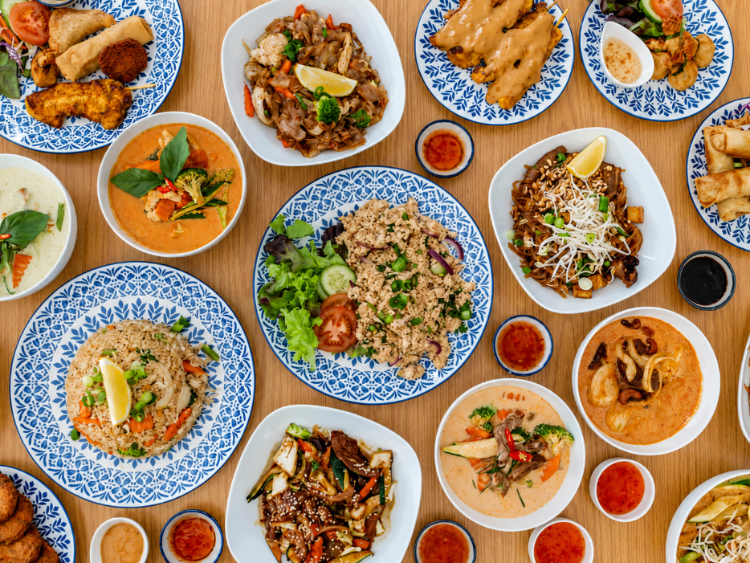 Luv2eat Thai slider image