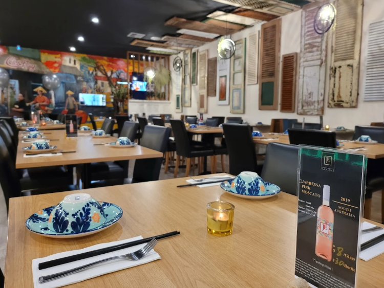 PunThai Restaurant slider image