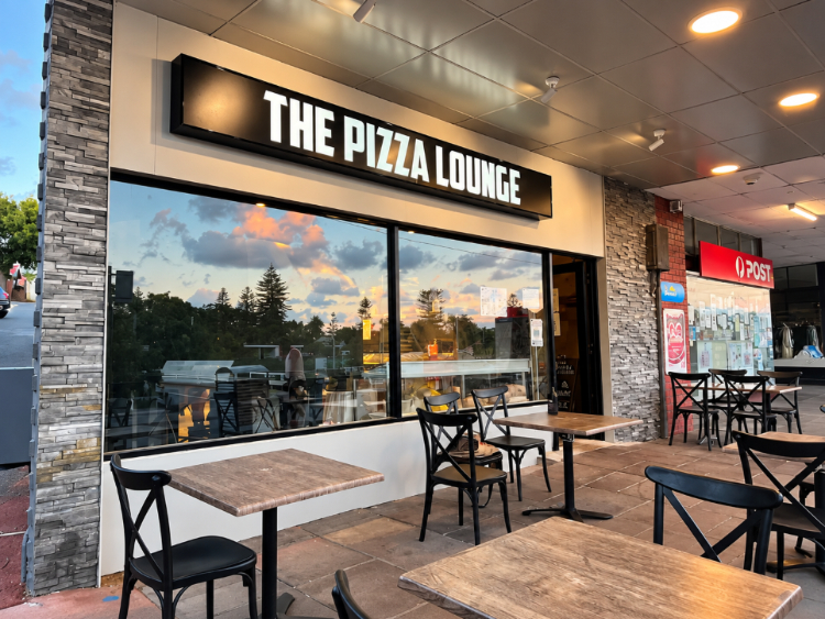 The Pizza Lounge slider image