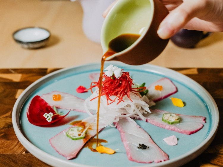 Fomoto Kaiten Sushi slider image