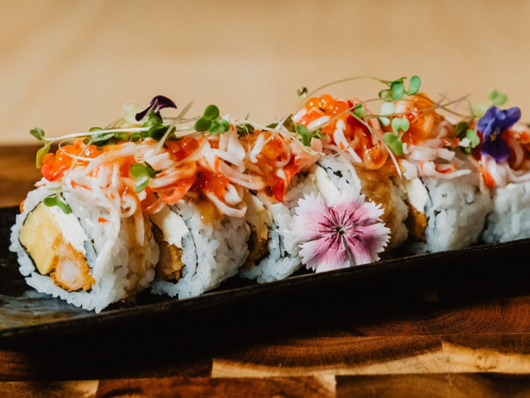 Fomoto Kaiten Sushi slider image