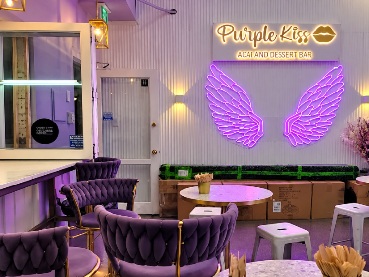 Purple Kiss Acai & Dessert Bar slider image