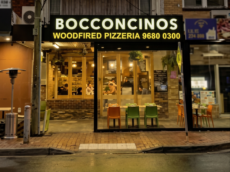 Bocconcino's Woodfired Pizzeria slider image