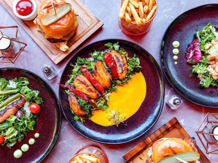 Rozay Lounge slider image