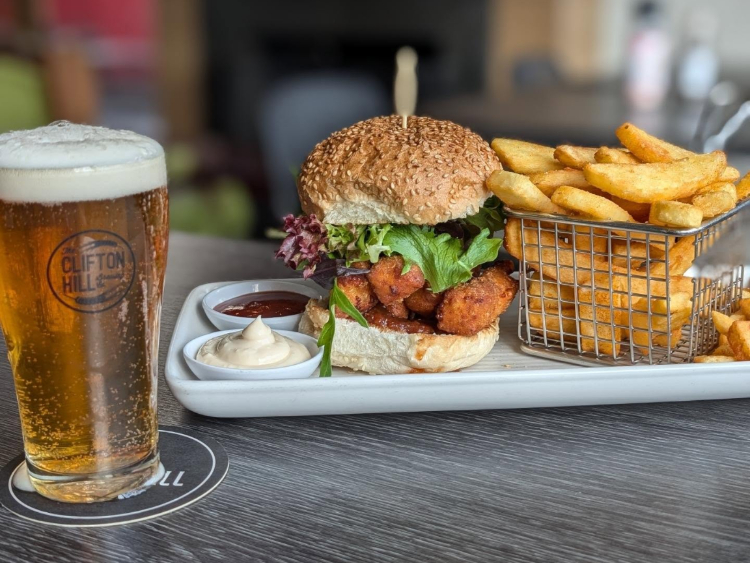 The Clifton Hill Hotel slider image