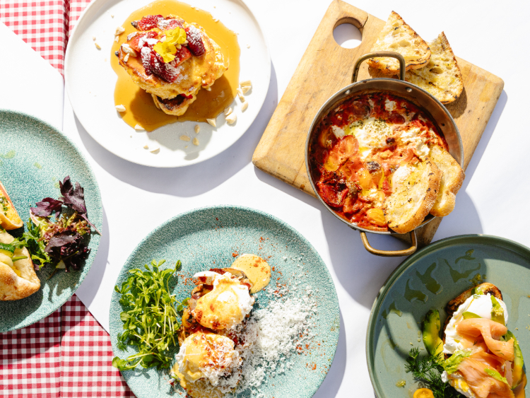 Gino's Kitchen & Cocktails slider image