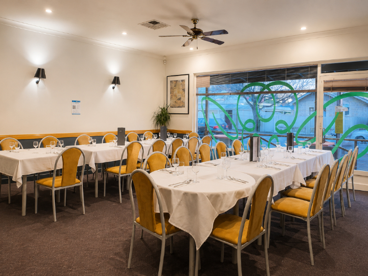 Aharn Thai Restaurant - Malvern slider image