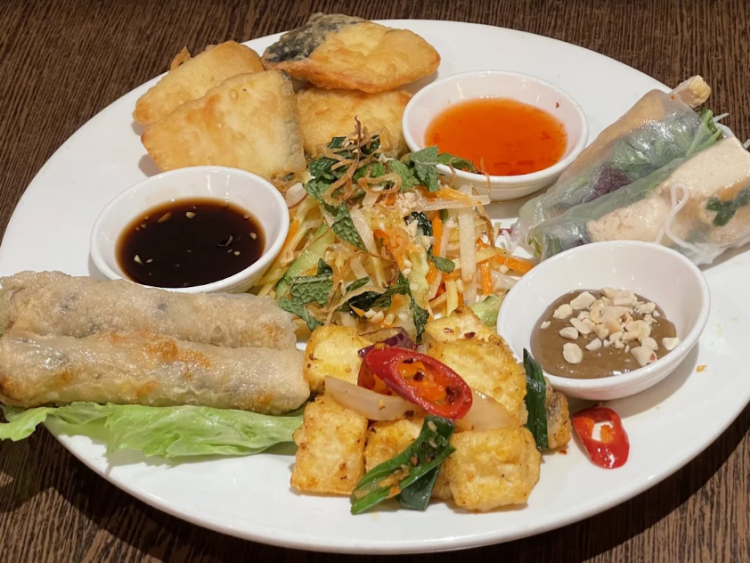 Sen Viet - Kings Cross slider image