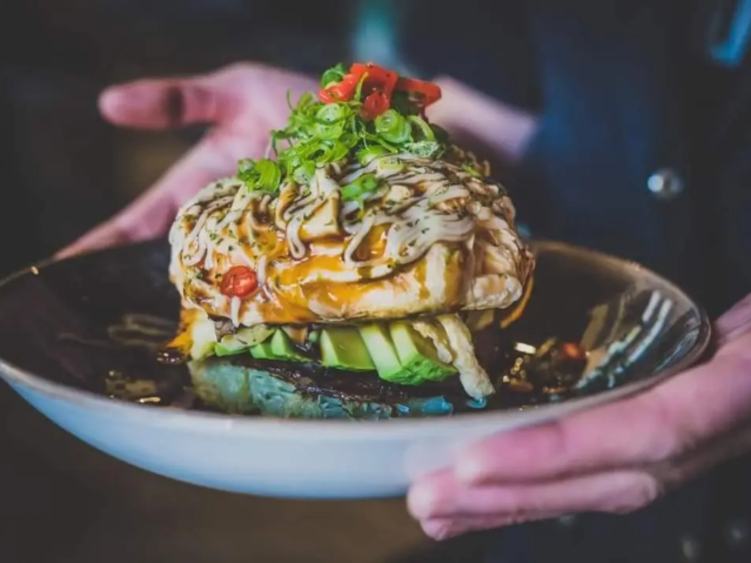 Affinity On Errol slider image