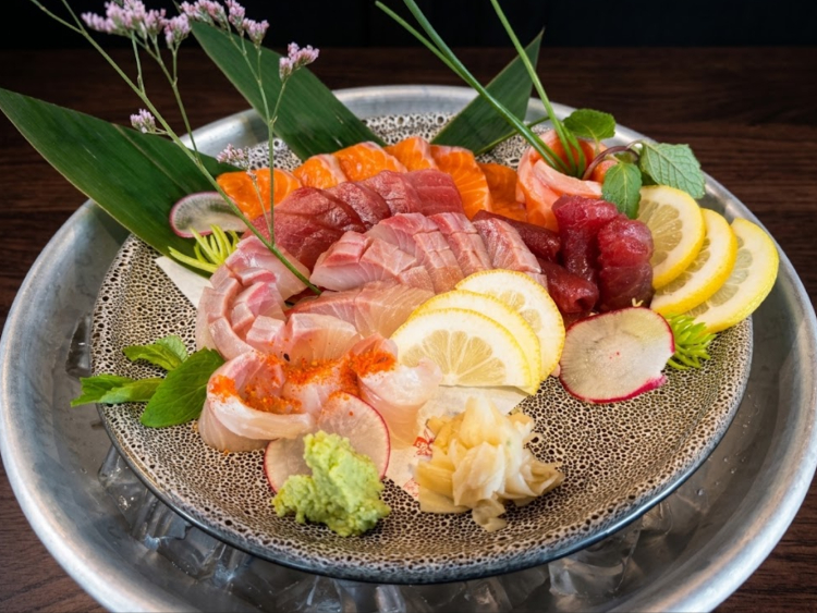 Kome Sake Bar slider image