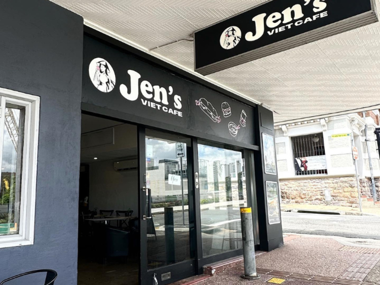 Jen's Viet Cafe slider image